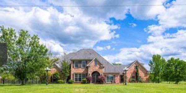 Williams Family, LLC.: https://www.facebook.com/WilliamsFamLLC/
