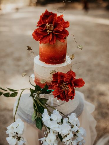 Yosemite Weddings receptions
Farm to Table Catering  
Wedding Cakes and Desserts
Micro Weddings
Love