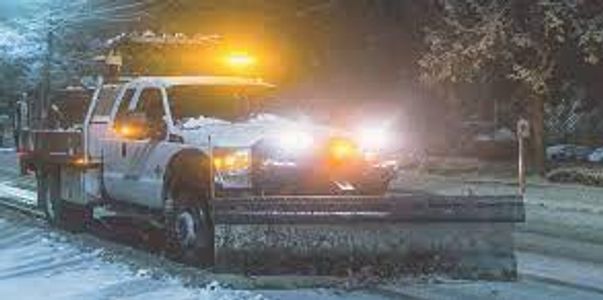 Mobile Mechanic truck with Snow plow on it 