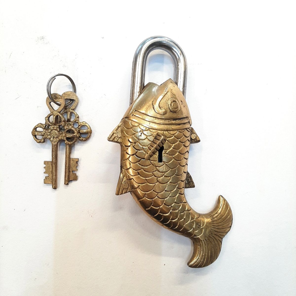 Brass Lock Fishl Model 3