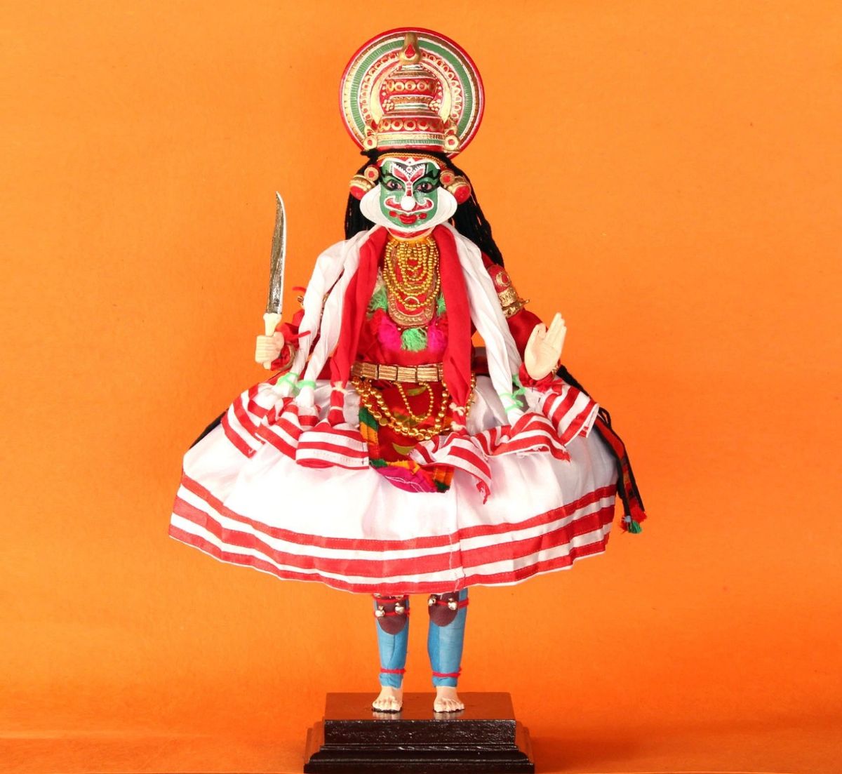 Wooden Kathakali Statue Model 8