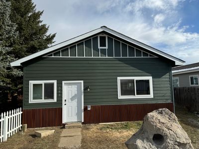 Exterior siding installation on a Steamboat Springs home using durable, weather-resistant materials.