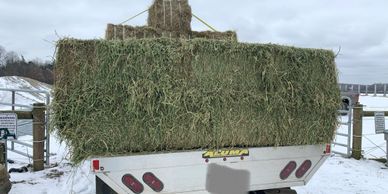 Straw Bales - Snow's Farm Pickup