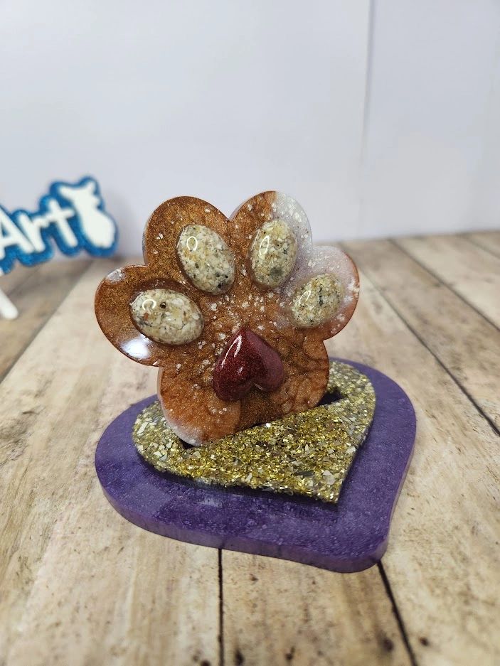 Custom Paw Print Stand