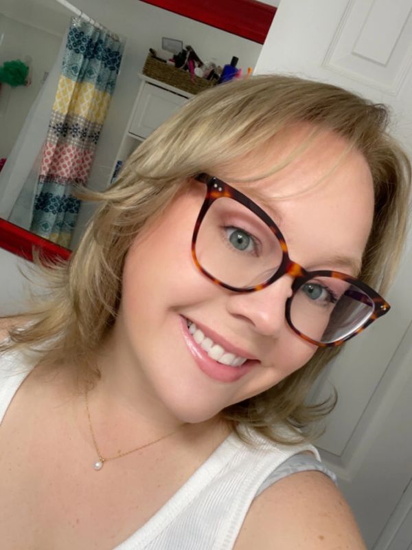 Alisha May, Owner 