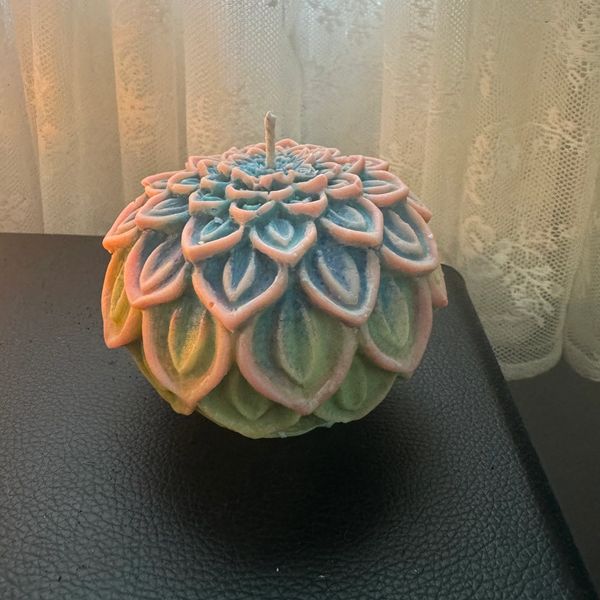 Sensual massage candle