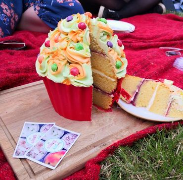 Giant cupcake - Skittles vodka cake