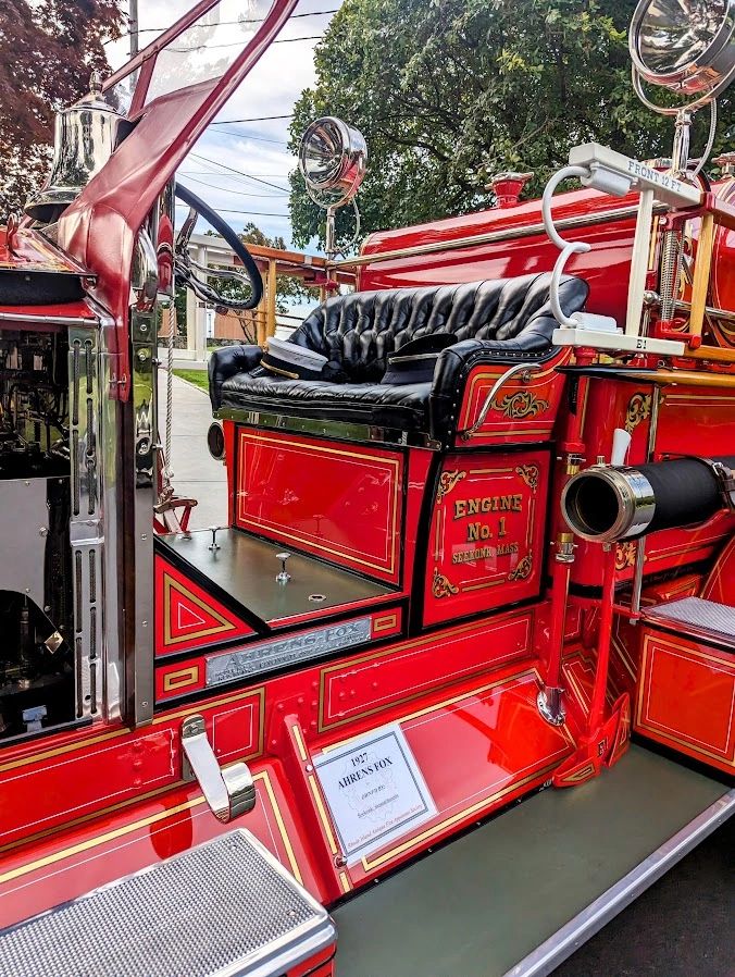 1927 Ahrens Fox Antique Fire Truck