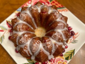 Orange Cranberry Cake
Orange-glazed cranberry cake filled with plump cranberries. (seasonal)