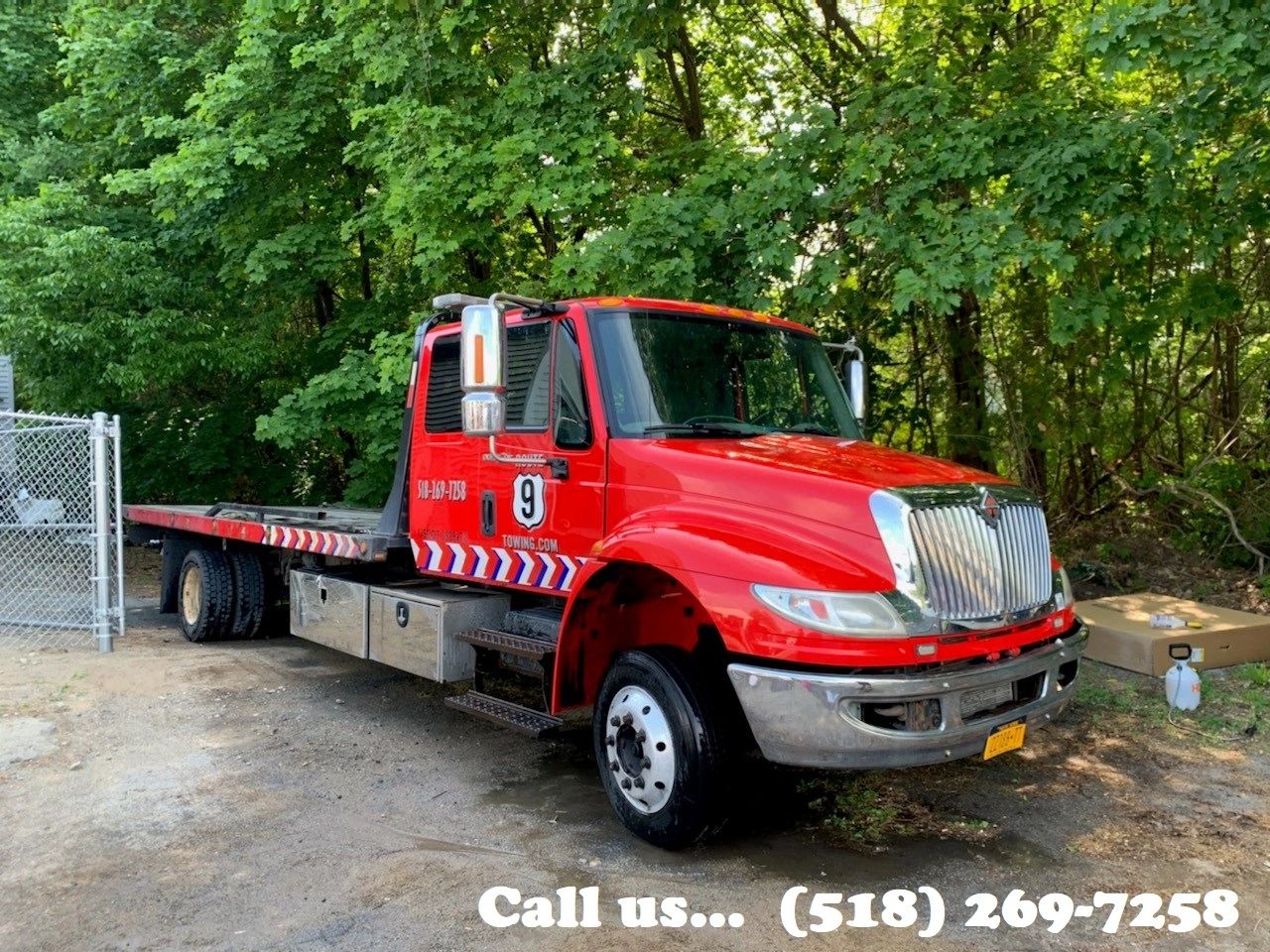 Route 9 Towing logo