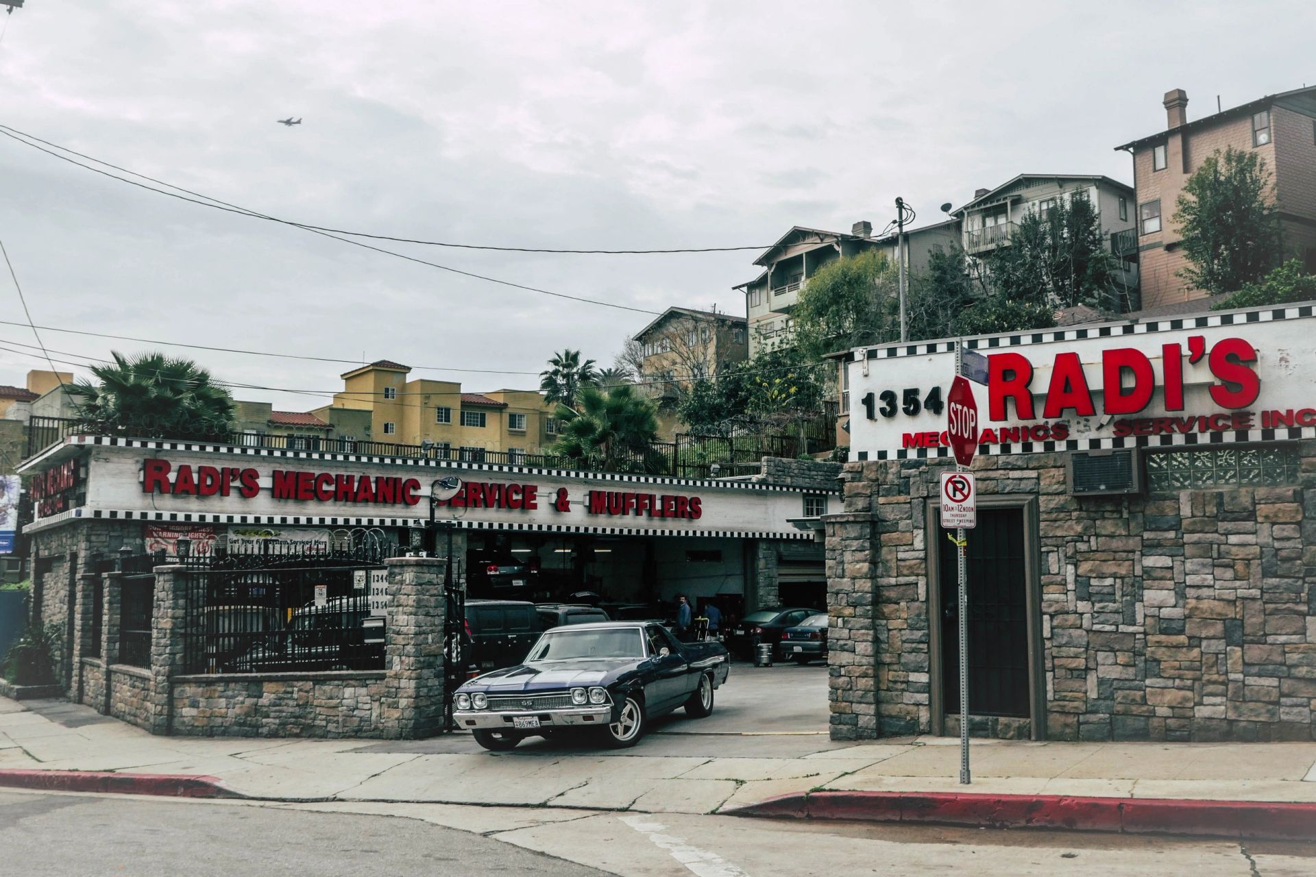 Radi's Mechanic Service, auto repair shop in Sunset Boulevard, Echo Park