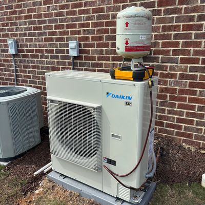 Professional AC repair, HVAC installation, and heat pump services in Lakewood Ranch Florida. 