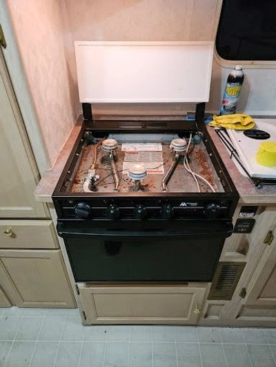 Photo of an Atwood Stove being replaced at Rocky Top RV in Green Mountain Falls, Colorado