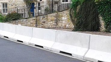 precast barrier