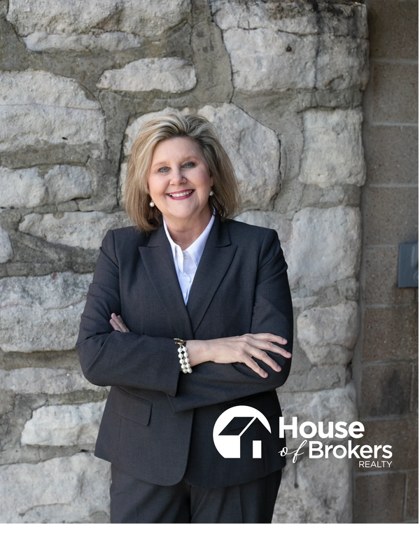 Real Estate Services - Susan Reeves
