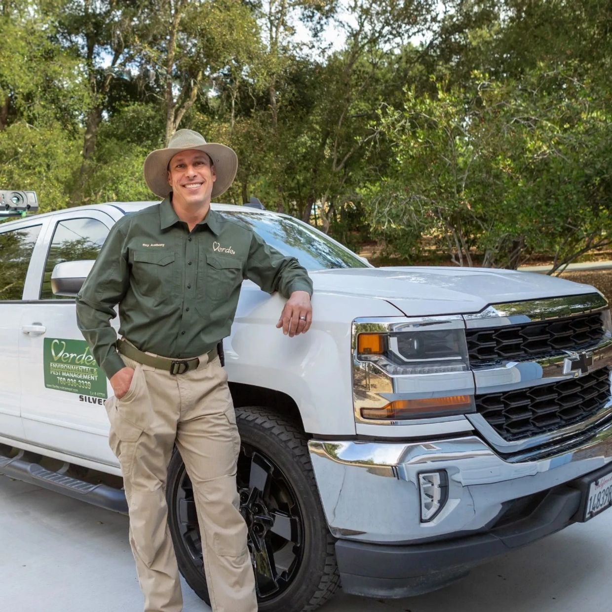 Pest control truck technician 