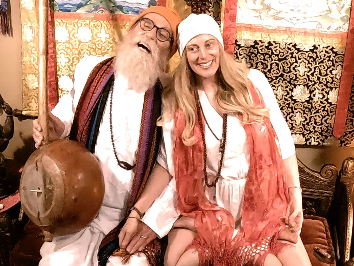 Bhagavan-Das, Amulya-Maa, Bhagavan-Das-wife, Bhagavan-Das-Events, Neem-Karoli-Baba, Ram-Dass, kirtan