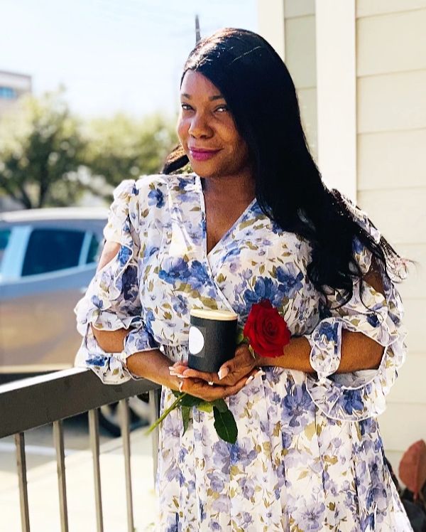 Lettys Home Candles LLC is owned by Maria Leticia Obiang, a young African entrepreneur and mom of 3.