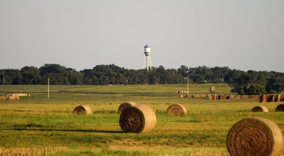 Uncovering The Hidden Fortune Of Don B. Reeves In White Lake, Sd  : Financial Reports Salary & Latest News