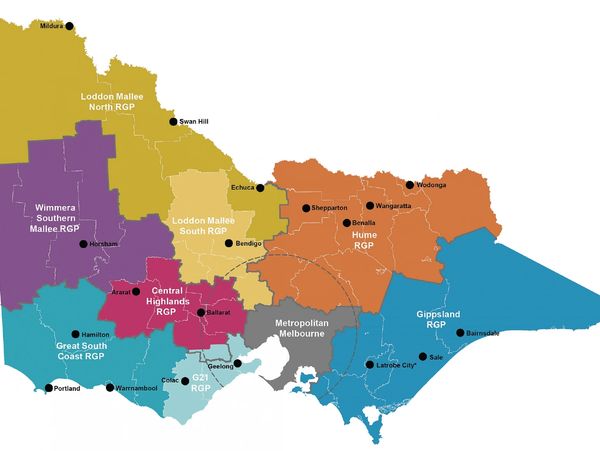 Regional Victoria Courier Service – Within 200km Coverage
We proudly deliver to regional Victoria 