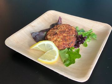 Home made Crabcake, served w Remoulade.