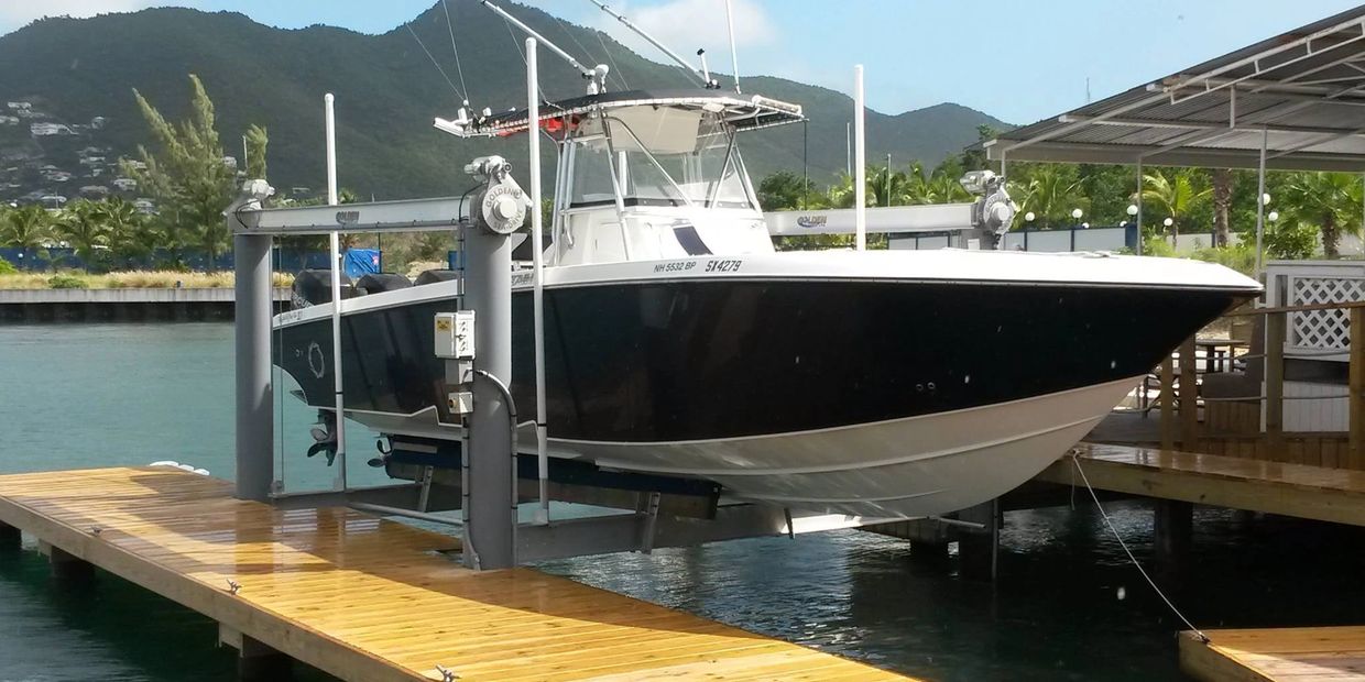 Golden Boat Lifts Breakwall Specialists