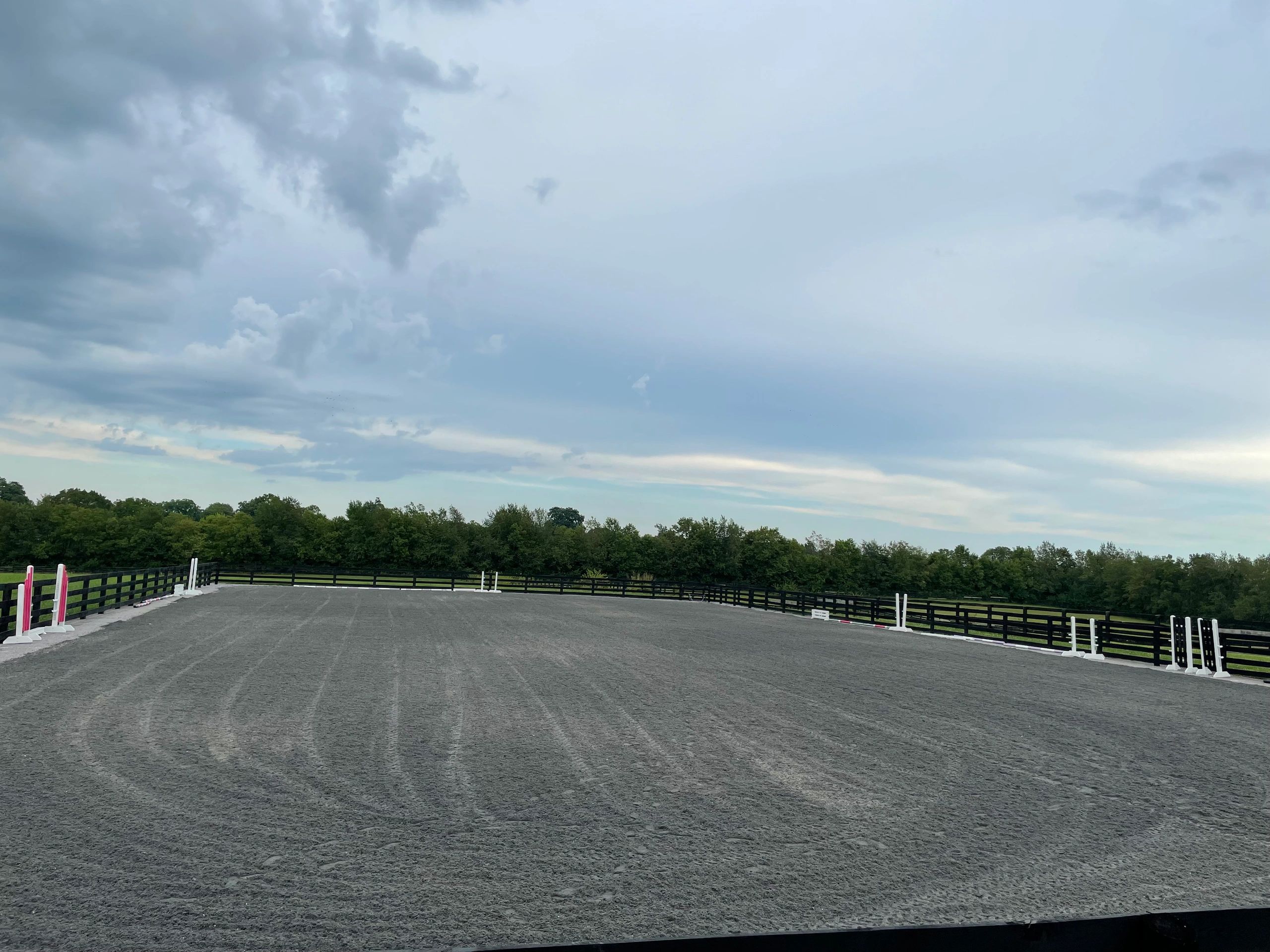 Arena with Polytrack blend footing