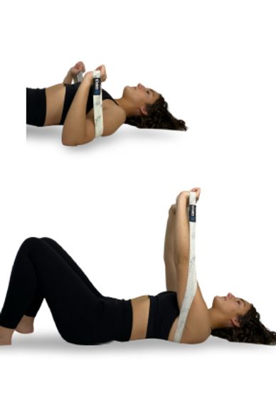 Girl doing floor press with long band