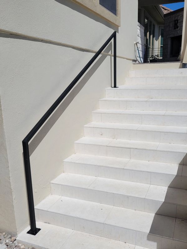 Exterior grab railing