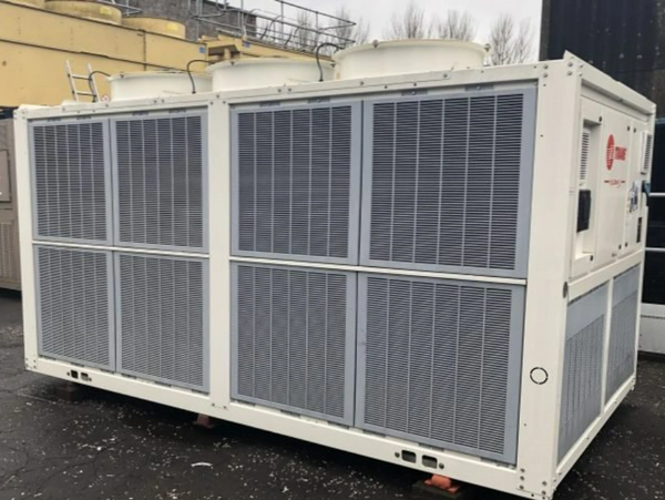 Industrial chiller