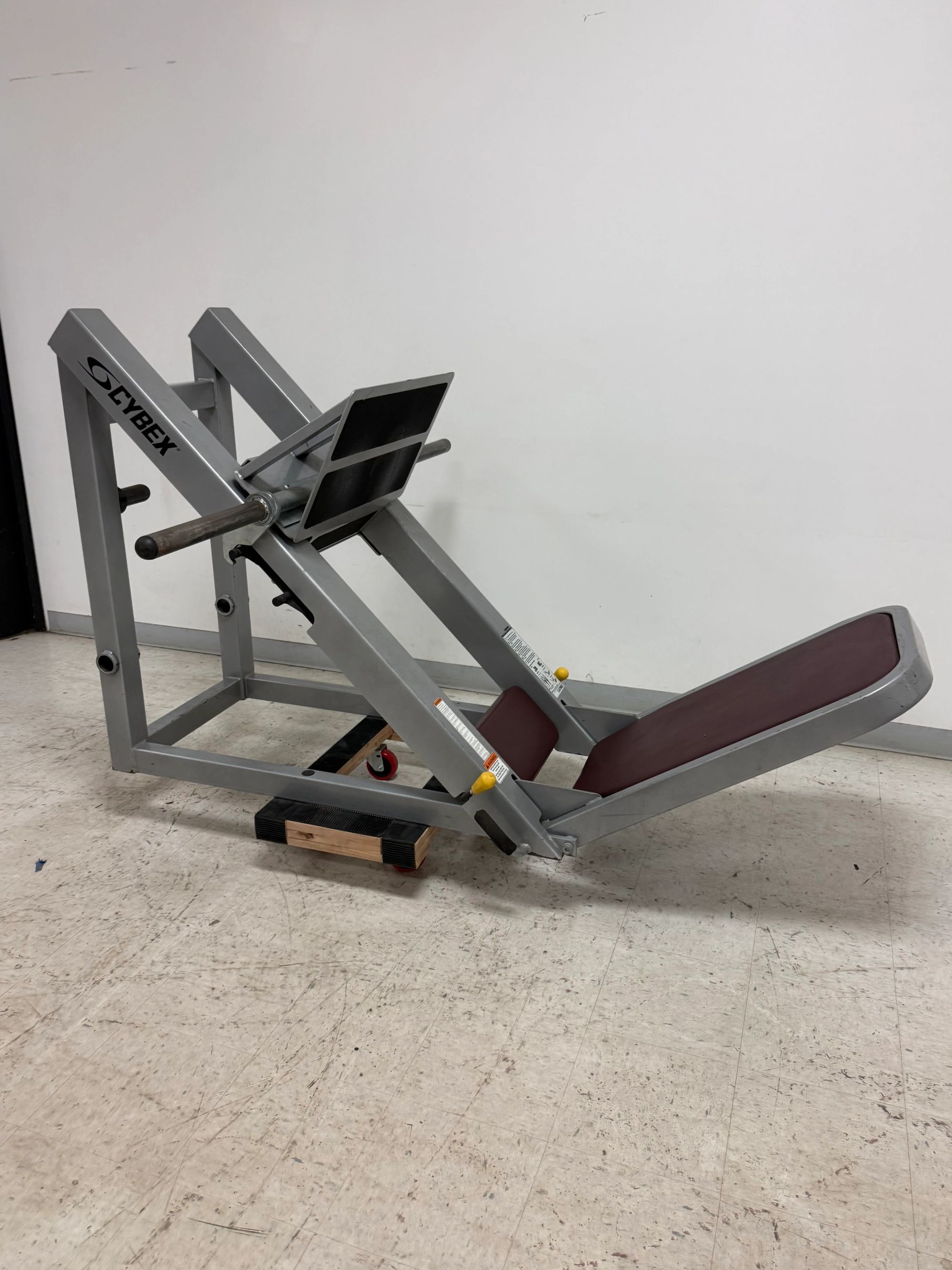 PL: LEG PRESSES