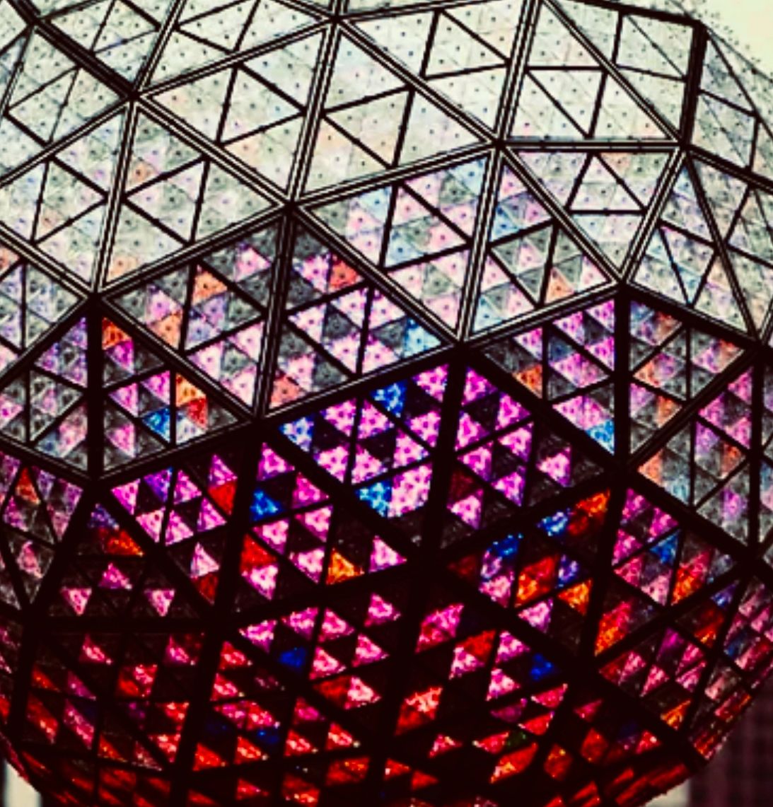 HAPPY NEW YEAR WISHING ALL BEST 2025
                 (NY TIMES SQUARE)