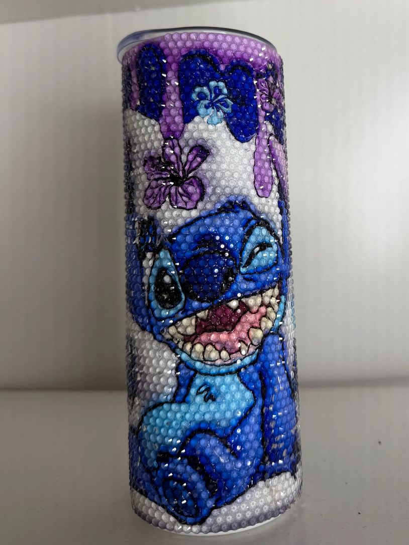 Beautifully customized rhinestone cup collab with Patty’s Creations creating the Stitch Design!