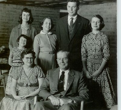 Robert and Elizabeth Muirhead and Family