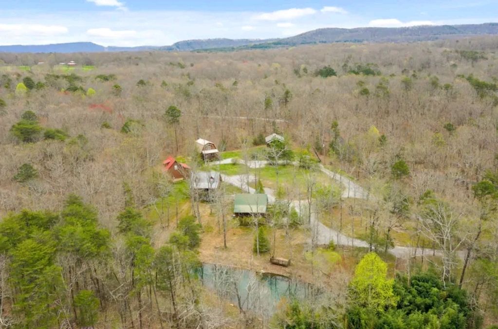 LHR Cabin Retreat Lifted Hearts Recovery