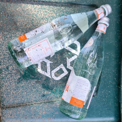 750 ml glass water bottles 