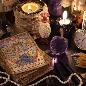 Tarot Card Reading Can Reveal Past Present and Future