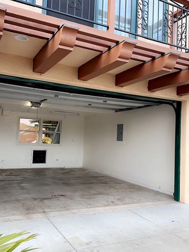 2-car garage