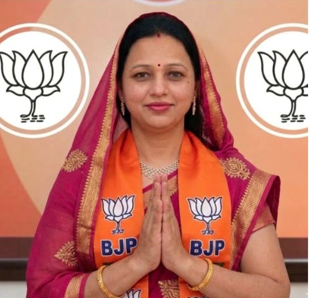 ચેતના સુજલકુમાર શાહ