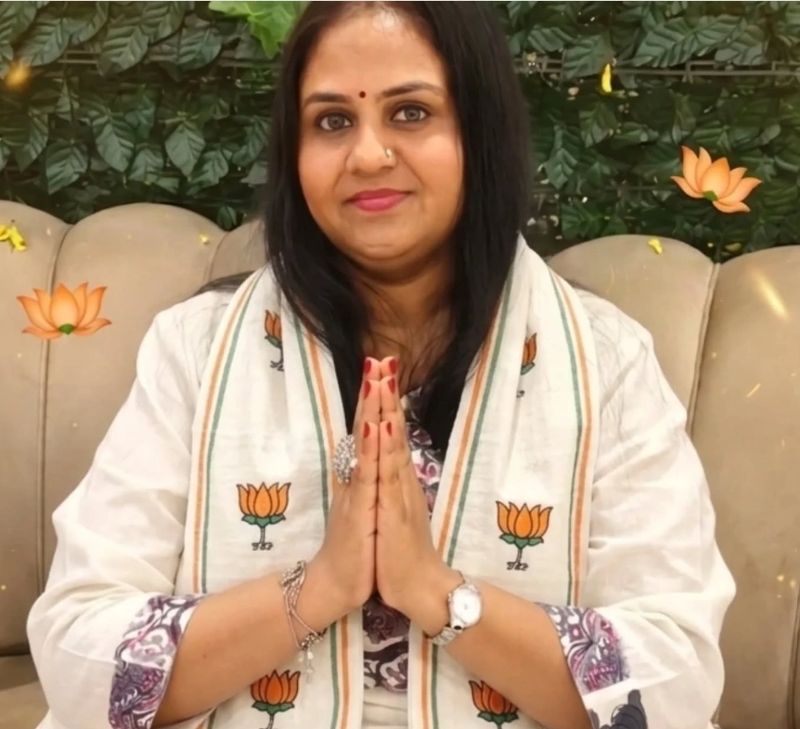 શ્રીમતી અલ્પાબેન દલવાડી