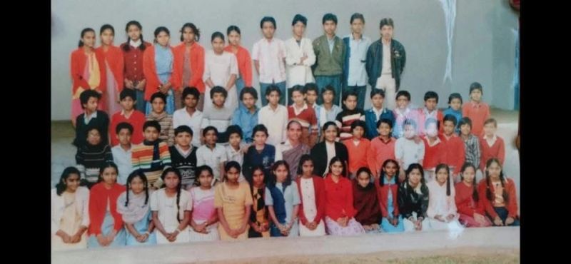 1990 St Xaviers School
