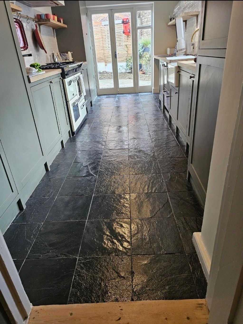 sealed black slate