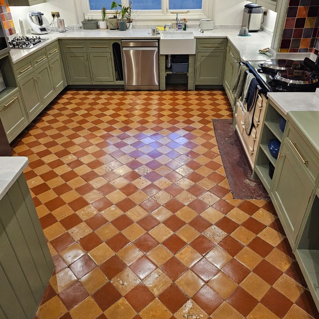 Sealed clay tiles