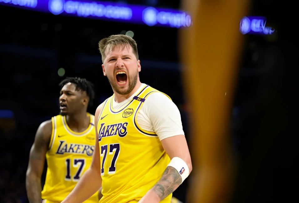 Luka Doncic Drops 45 Points And Dominates In His Return To Dallas