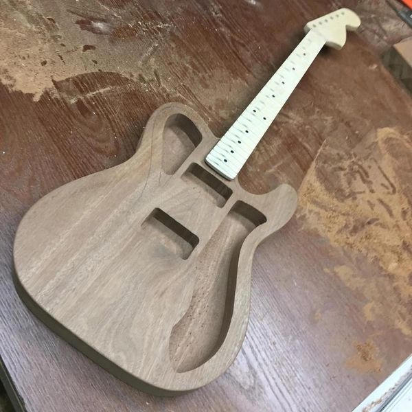 Hand built electric guitar. Premium wood. Honduran mahogany 