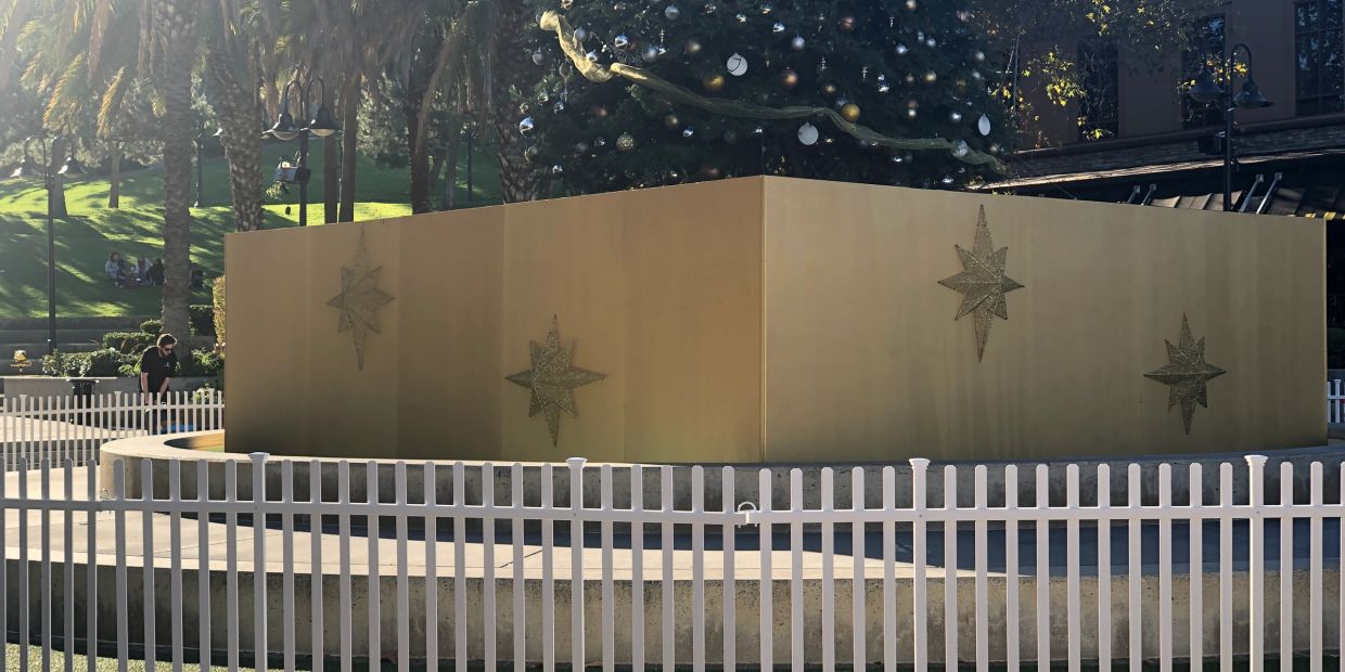 Free standing Picket Fencing for rent in orange county free standing Pickit fencing for rent 