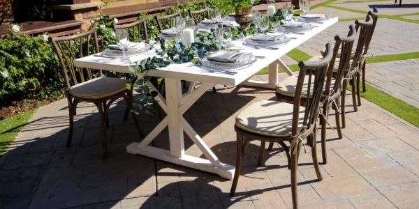 Large selection of chair rentals in Orange County for any event