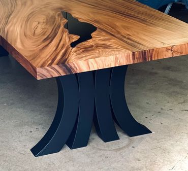 Live Edge Table. Live Edge Table Phoenix. Live Edge Table, Live Edge Table Near me, River Table