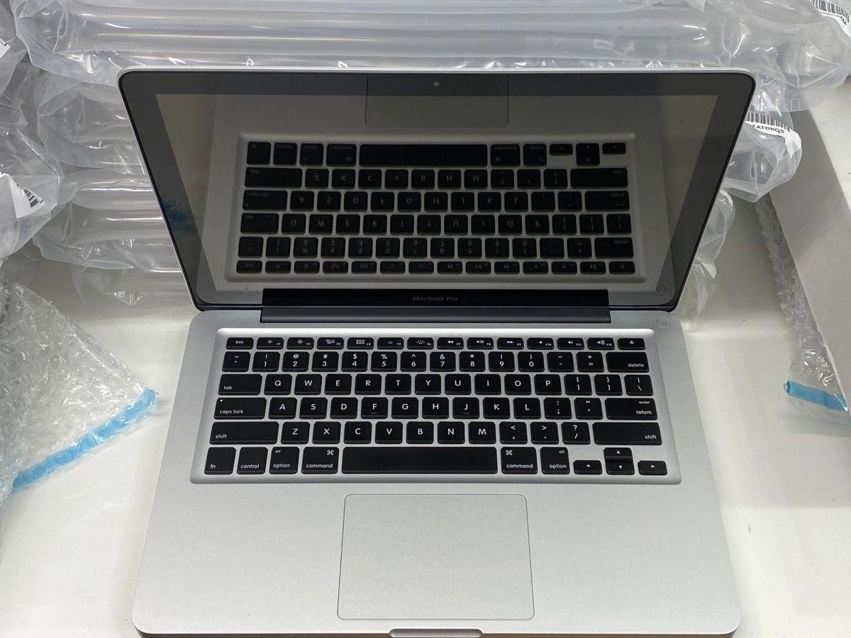 Apple MacBook Pro 13.3'' Core i7 2.9Ghz ,8GB Ram 500GB SSD (Mid 2012)