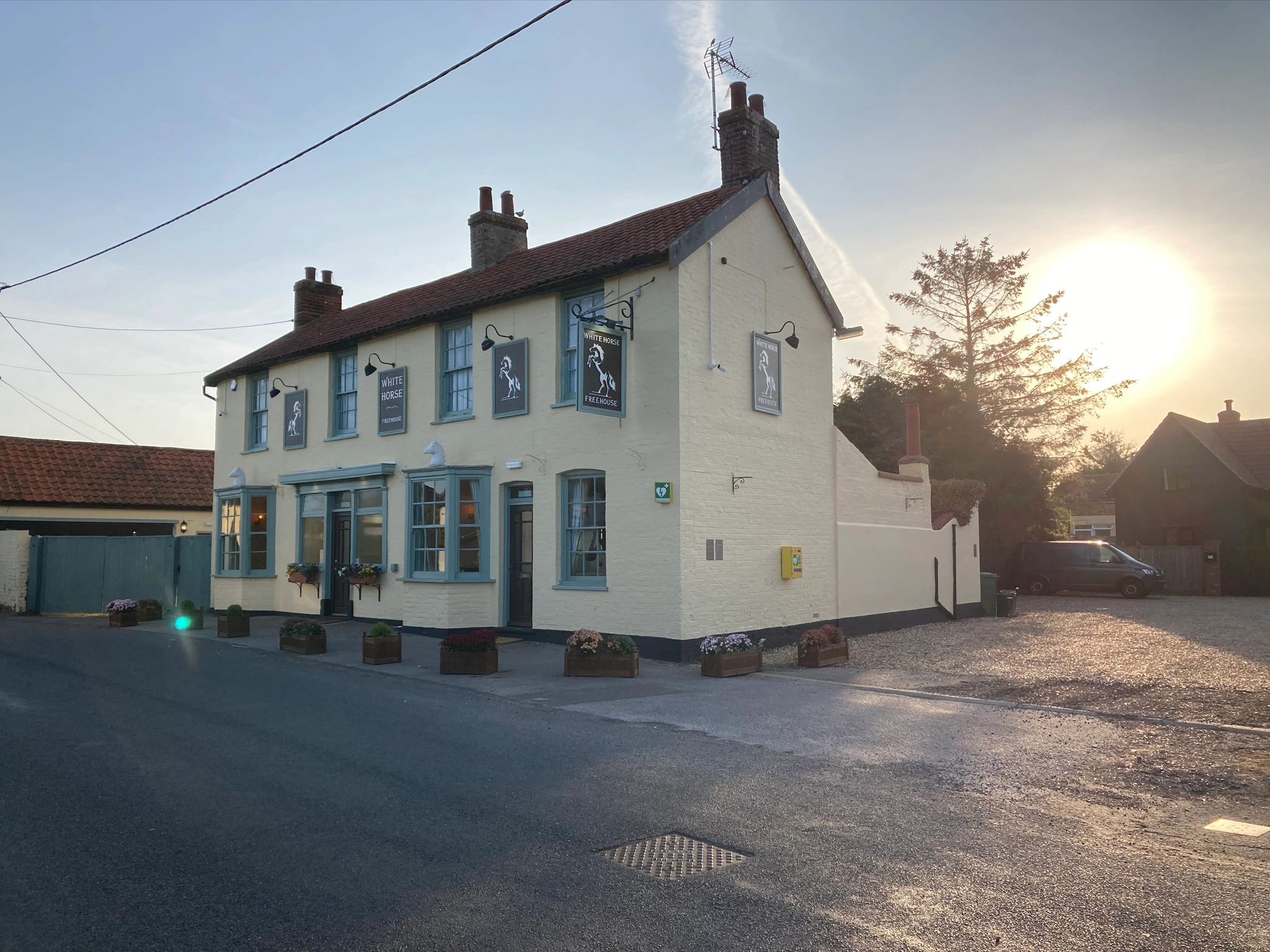 Opening Times White Horse Kirton